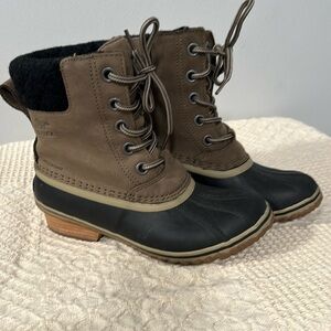 Women’s Sorel winter boots